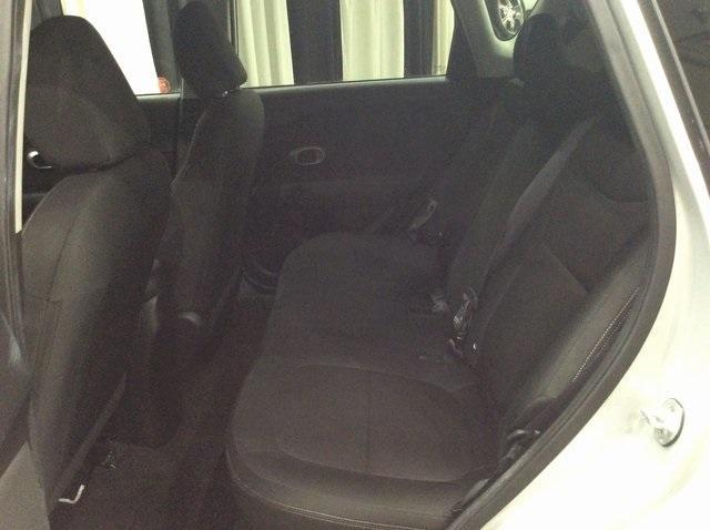 Photo of 2015 Bright Silver Kia Soul