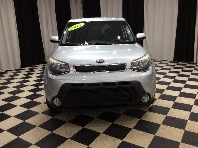 Photo of 2015 Bright Silver Kia Soul