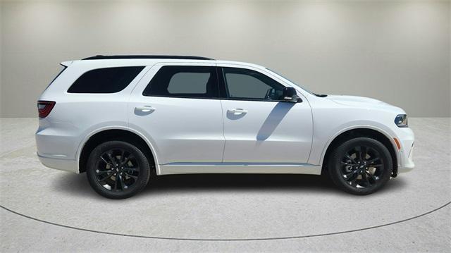 Photo of 2025 White Knuckle Clearcoat Dodge Durango