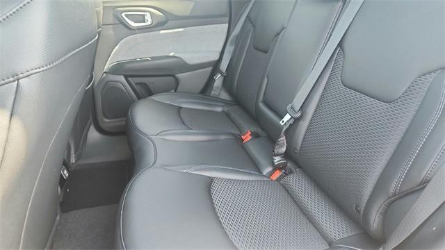 Photo of 2025 Diamond Black Jeep Compass