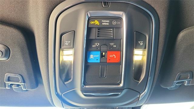 Photo of 2025 Bright White Clearcoat Dodge Charger Daytona