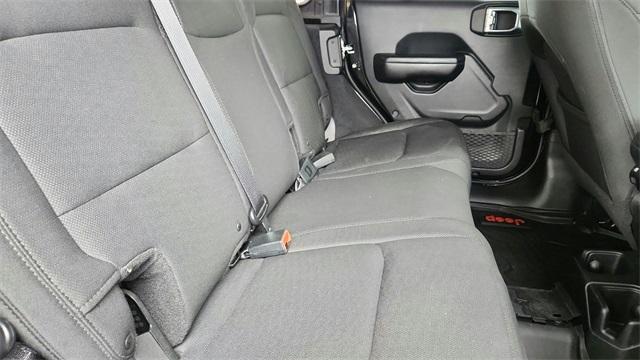 Photo of 2019 Black Clearcoat Jeep Wrangler Unlimited