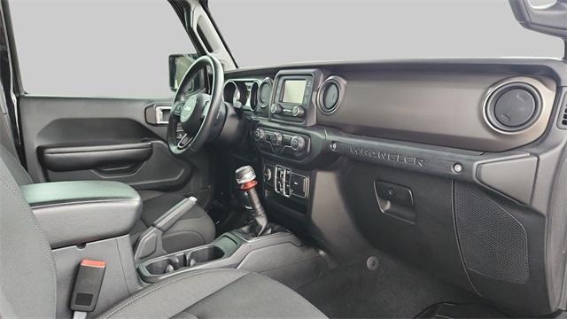 Photo of 2019 Black Clearcoat Jeep Wrangler Unlimited