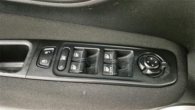 Photo of 2019 Black Clearcoat Jeep Renegade