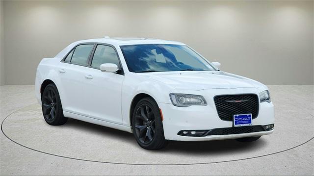 2022 Chrysler 300