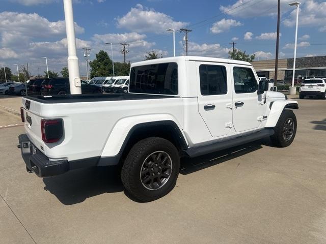 Photo of 2021 Bright White Clearcoat Jeep Gladiator