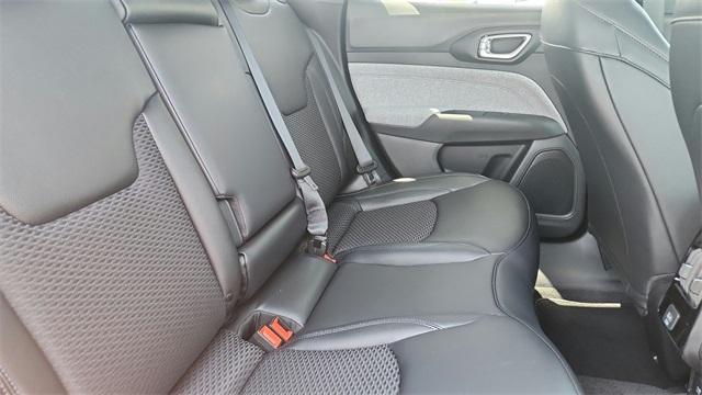 Photo of 2025 Diamond Black Jeep Compass