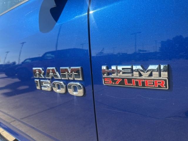 Photo of 2016 Blue Streak Pearlcoat RAM 1500
