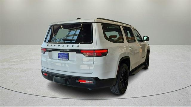 Photo of 2025 Bright White Clearcoat Jeep Wagoneer