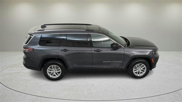 Photo of 2024 Metallic Jeep Grand Cherokee L