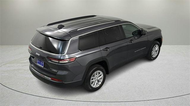 Photo of 2024 Metallic Jeep Grand Cherokee L
