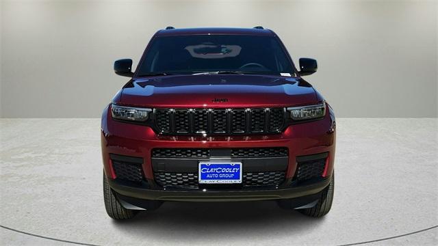 Photo of 2025 Velvet Red Pearlcoat Jeep Grand Cherokee L