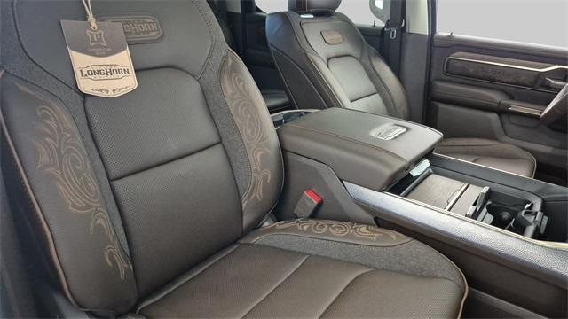 Photo of 2026 Bright White Clearcoat RAM 1500