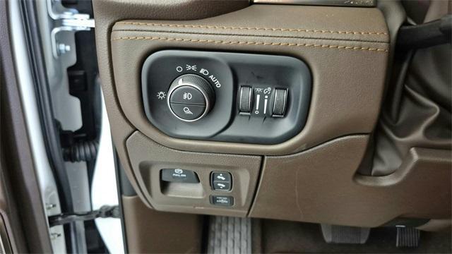 Photo of 2026 Bright White Clearcoat RAM 1500