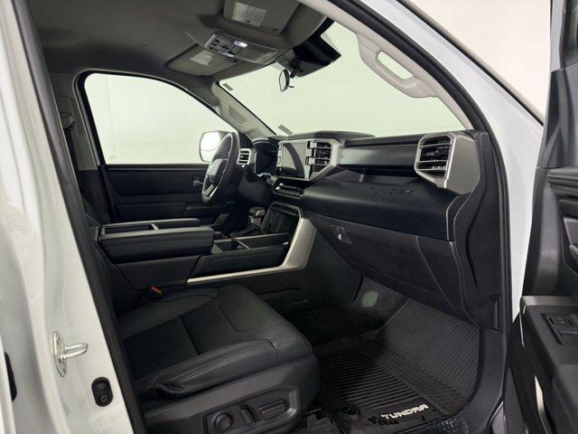 Photo of 2024 Ice Cap Toyota Tundra