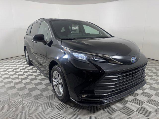 2023 Toyota Sienna