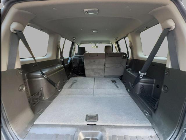 Photo of 2010 Dark Slate Metallic Nissan Pathfinder