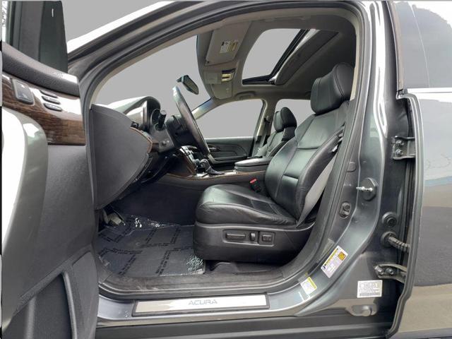 Photo of 2012 Gray Acura MDX