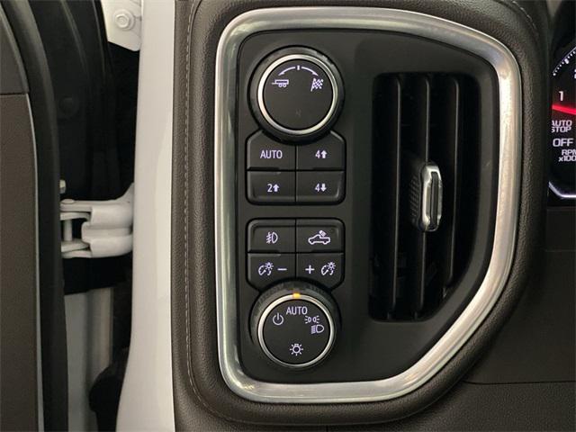 Photo of 2019 Iridescent Pearl Tricoat Chevrolet Silverado 1500