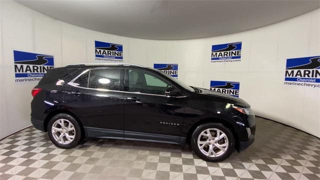 Photo of 2019 Mosaic Black Metallic Chevrolet Equinox