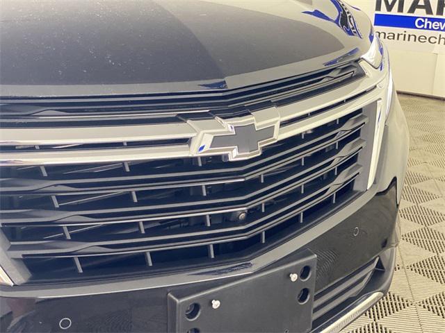 Photo of 2022 Mosaic Black Metallic Chevrolet Equinox