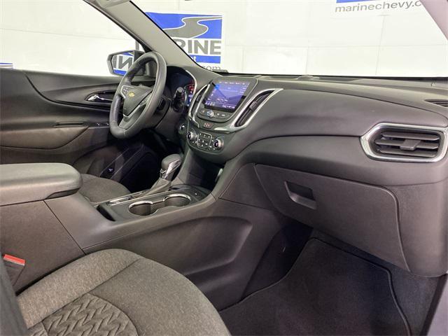Photo of 2022 Mosaic Black Metallic Chevrolet Equinox