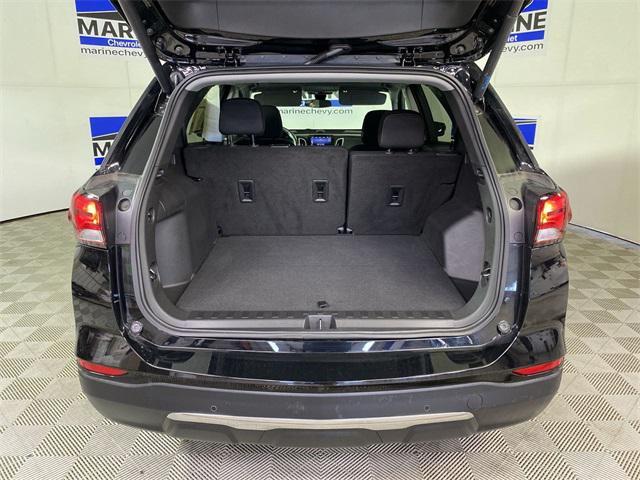 Photo of 2022 Mosaic Black Metallic Chevrolet Equinox