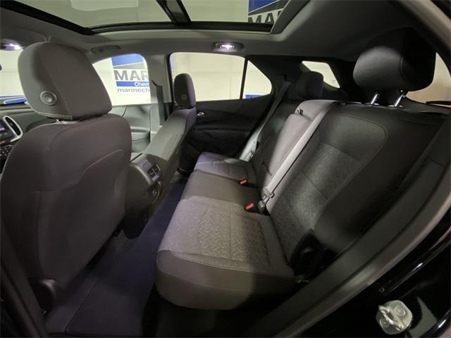 Photo of 2022 Mosaic Black Metallic Chevrolet Equinox
