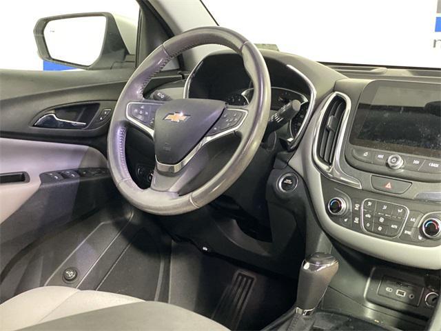 Photo of 2020 Iridescent Pearl Tricoat Chevrolet Equinox