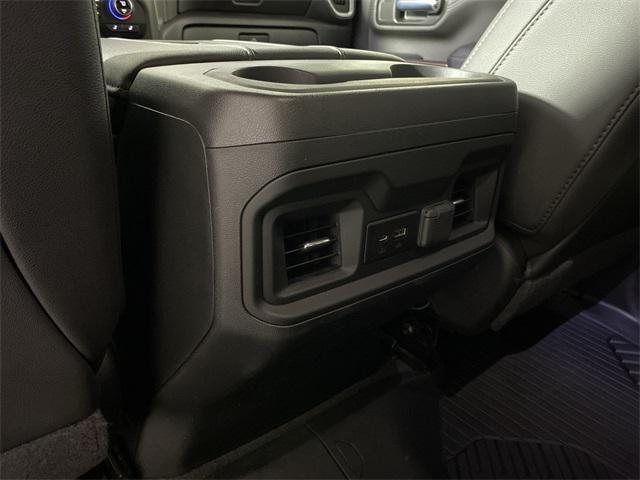 Photo of 2022 Black Chevrolet Silverado 2500