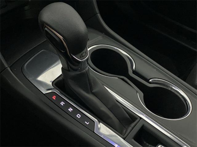 Photo of 2023 Summit White Chevrolet Equinox