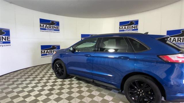 Photo of 2021 ATLAS BLUE Ford Edge
