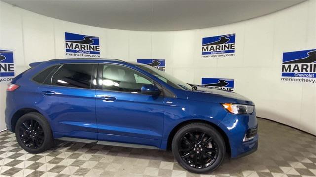 Photo of 2021 ATLAS BLUE Ford Edge