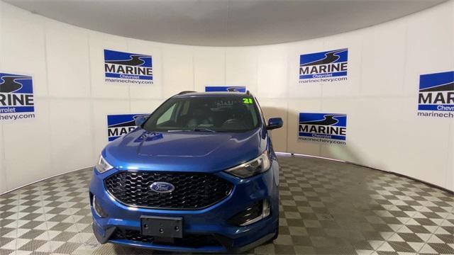 Photo of 2021 ATLAS BLUE Ford Edge