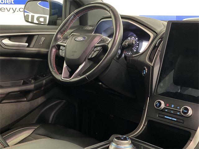 Photo of 2021 ATLAS BLUE Ford Edge