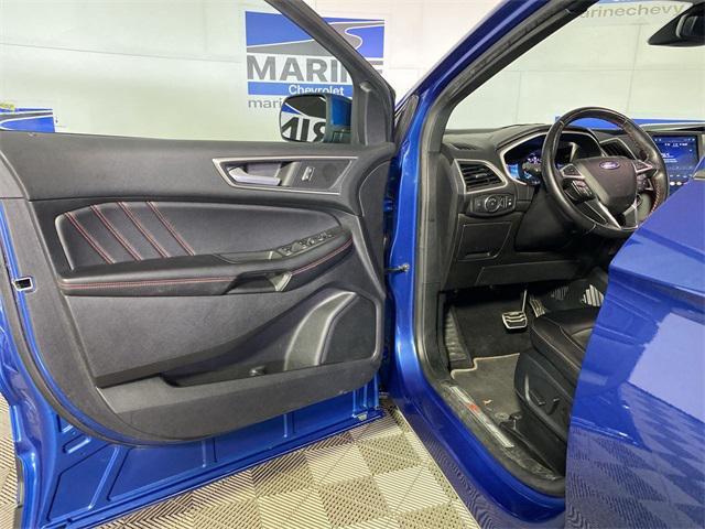 Photo of 2021 ATLAS BLUE Ford Edge