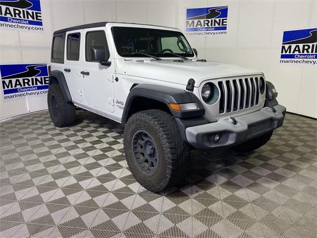 Photo of 2018 Bright White Clearcoat Jeep Wrangler Unlimited