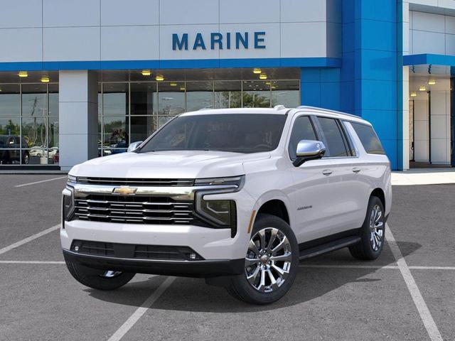 Photo of 2025 Iridescent Pearl Tricoat Chevrolet Suburban