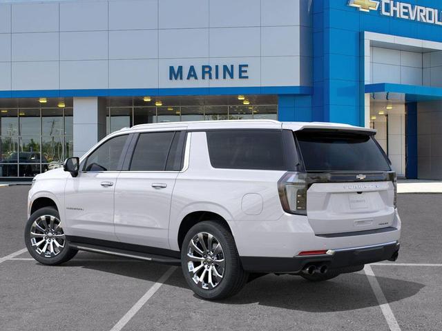 Photo of 2025 Iridescent Pearl Tricoat Chevrolet Suburban