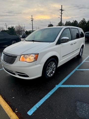 2013 Chrysler Town & Country