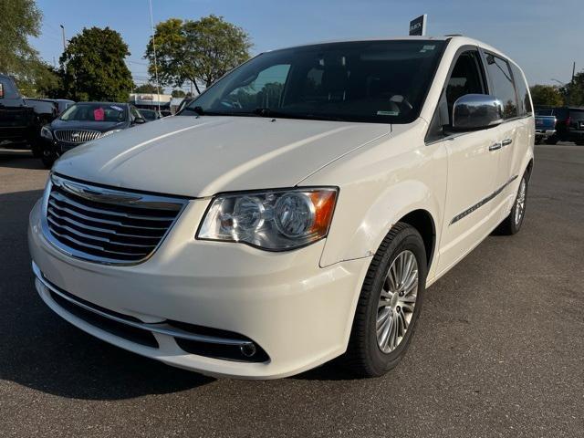 2013 Chrysler Town & Country