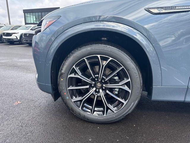 Photo of 2025 Polymetal Gray Metallic Mazda CX-70