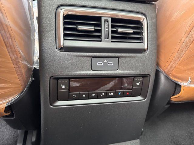 Photo of 2025 Polymetal Gray Metallic Mazda CX-70