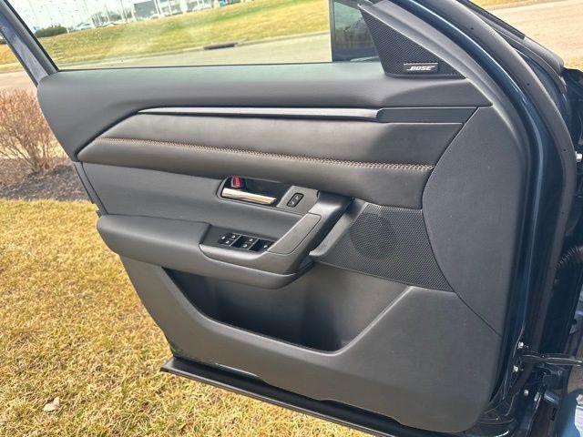 Photo of 2025 Ingot Blue Metallic Mazda CX-50 Hybrid