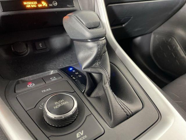 Photo of 2020 Midnight Black Metallic Toyota RAV4 Hybrid