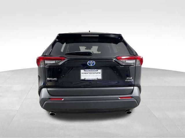 Photo of 2020 Midnight Black Metallic Toyota RAV4 Hybrid