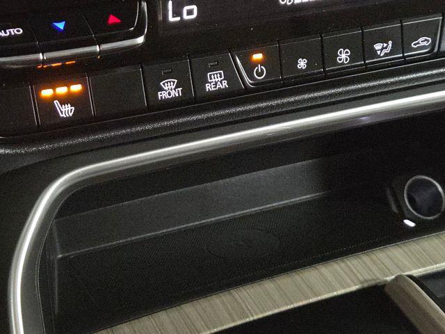 Photo of 2024 Artisan Red Premium Mazda CX-90 PHEV