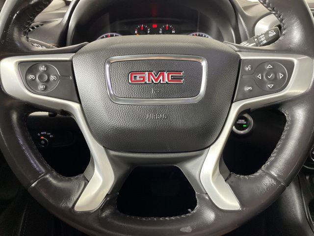 Photo of 2018 Summit White GMC Terrain