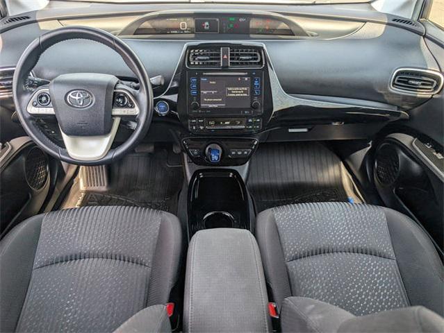 Photo of 2019 Classic Silver Metallic Toyota Prius Prime