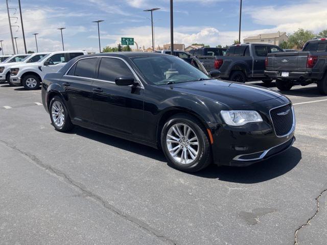 2017 Chrysler 300